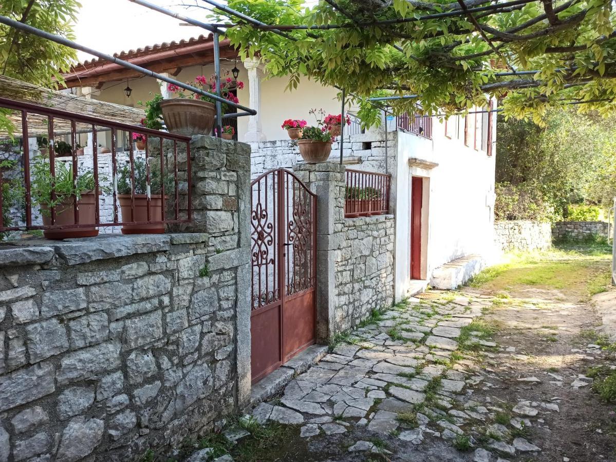 Tailors House Apartment Makratika ภายนอก รูปภาพ